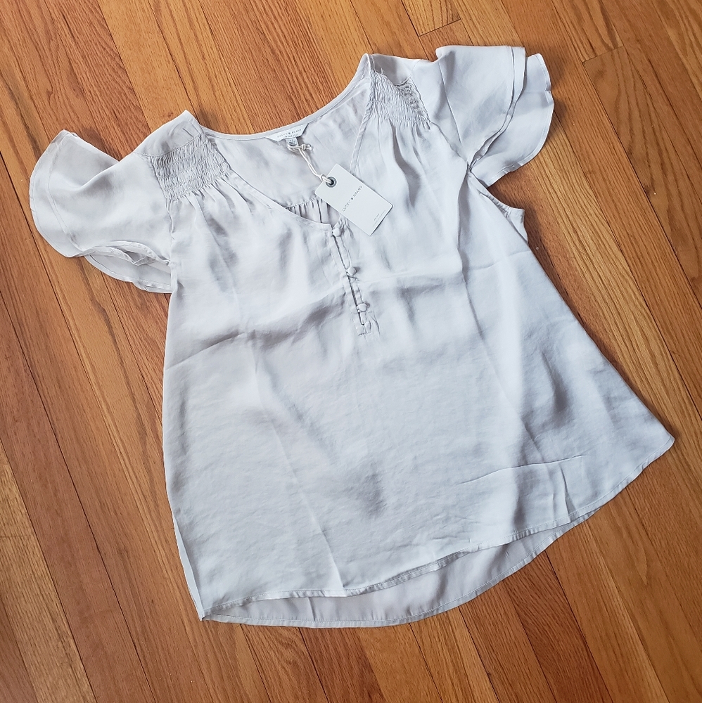 NWT Lucky Brand cap sleeve satin blouse